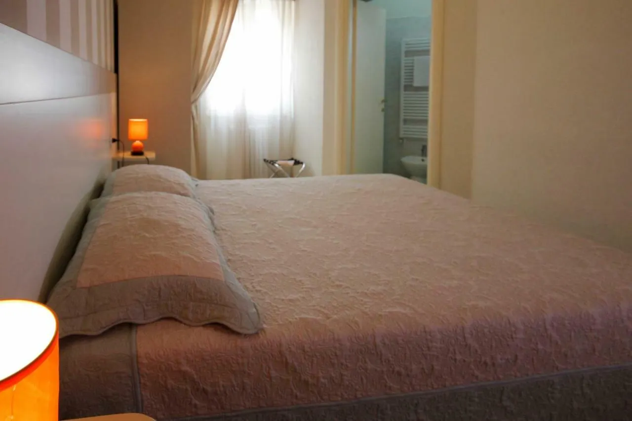 Ponti Di Badia Hostel Castiglione della Pescaia 0*,  Italy